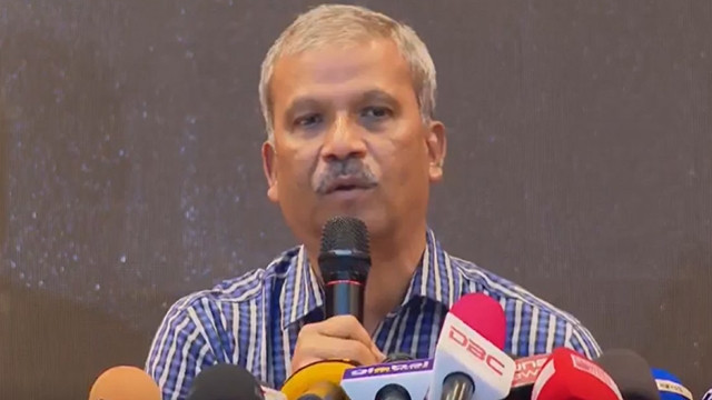 Chief Adviser to Decide Soon on Referendum Issue: Asif Nazrul