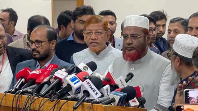 Jamaat Leader Accuses Government of Fueling Campus Violence, Calls for Constitutional Reform
