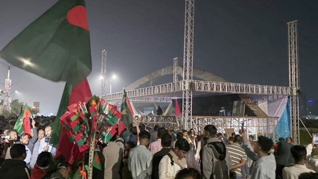 Tarique Rahman's Return Creates Festive Atmosphere at 300 Feet