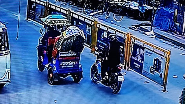 Hadi's Autorickshaw Driver Gives Spontaneous Statement