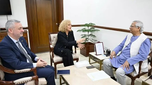 Yunus Calls for Swift Talks on Free Trade Agreement With European Union