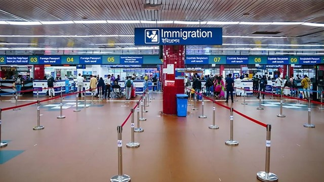 76 Passengers Miss Biman Bangladesh Flight to Malaysia After Immigration Intervention