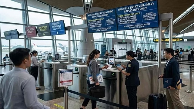 Malaysia Restricts Multiple-Entry Visas for Bangladesh and 30 Other Nations