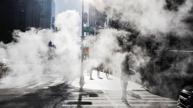 Deadly Arctic Blast and Snowstorm Cripple Vast Regions of the United States