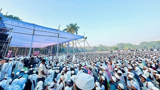 Khatme Nabuwwat Announces Year-Long Program With a One-Point Demand at Mass Conference