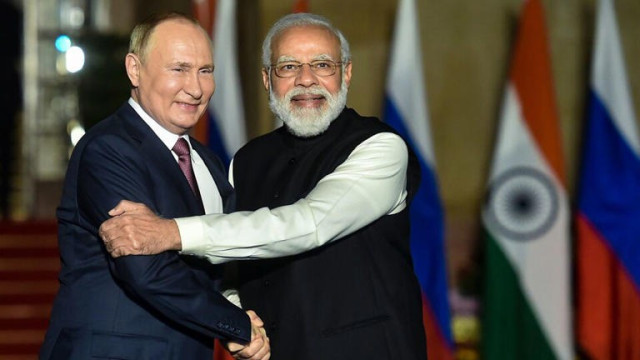 Navarro's Claim : India Uses American Dollars to Trade with Russia