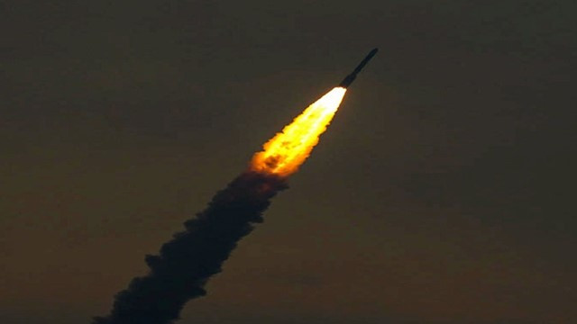 Indian Space Agency Launches Heaviest Communication Satellite