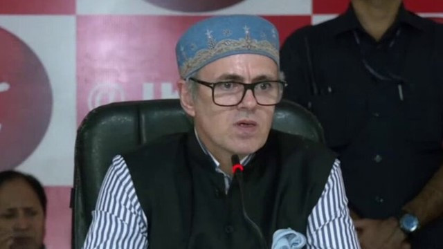 150-Year-Old Tradition of Darbar Move Restored in Kashmir