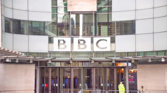 BBC to Apologize after 2 Top Officials Resign over Trump Controversy