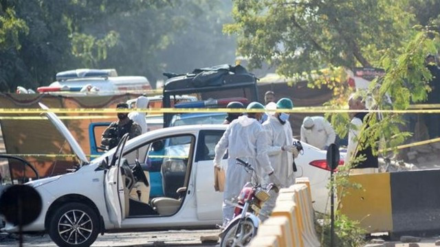 Deadly Suicide Bomb Attack in Pakistan, 12 Killed