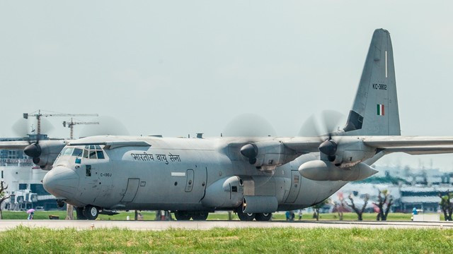 India Opens Air Base Near China Border, Super Hercules Aircraft Lands