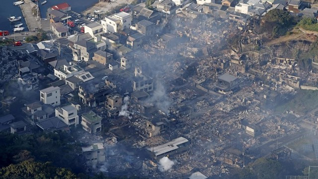Massive Fire in Japan; More Than 170 Buildings Burnt