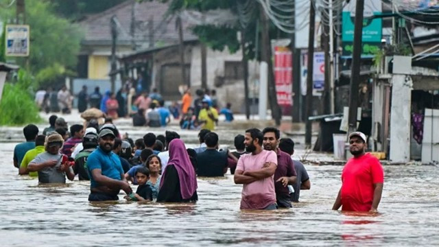 Floods and Landslides Kill 31 in Sri Lanka