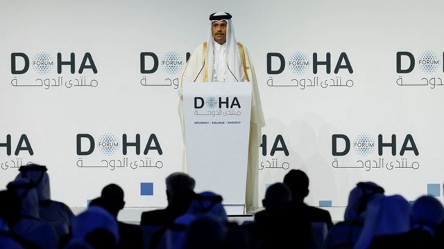 Qatari PM Warns about  Critical Juncture of Gaza Ceasefire Agreement