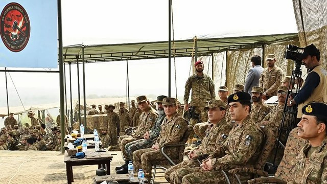 Pakistan Signs Huge Arms Deal with Libyan National Army