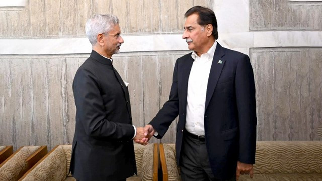 Jaishankar and Ayaz Sadiq Meet at Khaleda Zia’s Residence