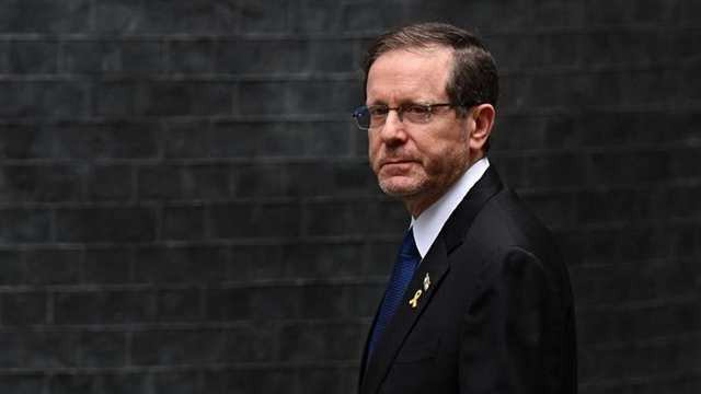 Australian Government Avoids Comment on Calls to Arrest Israeli President Herzog