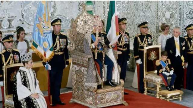 Exiled Son of Iran’s Last Shah Calls for Coordinated Anti-Government Protests