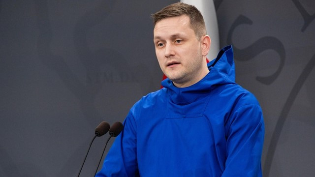 Greenland PM Urges Trump to Speak Directly, Rejects Offer of US Hospital Ship