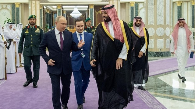 Putin and Saudi Crown Prince Discuss Rising Middle East Tensions Over Iran