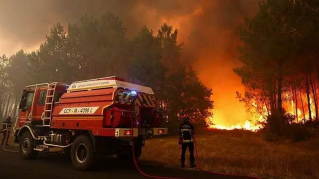 Massive Wildfires Force Evacuation of More Than 220,000 People in France and Spain