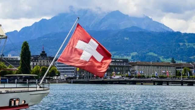 Swiss Voters Cast Ballots on Proposal to Tighten Constitutional Neutrality