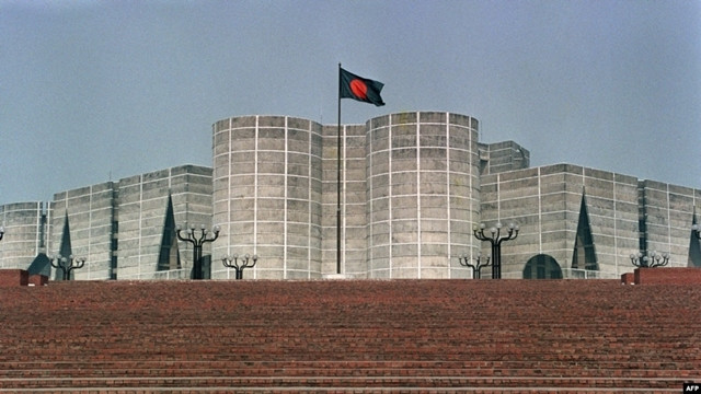 Special Committee Recommends Blocking 20 Interim Ordinances; Supreme Court Appointments Under Scrutiny