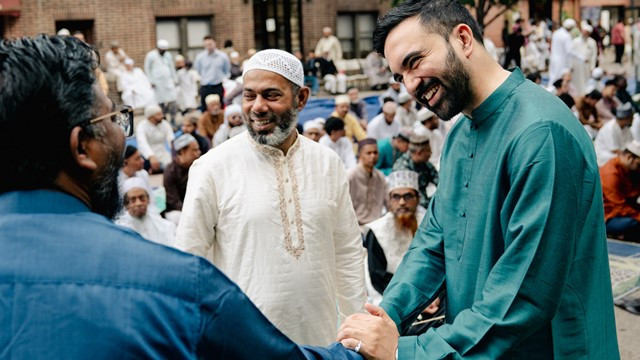 Attempt to Revoke Citizenship of New York's New Mayor Mamdani