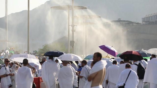 Saudi Govt. issues Instructions to Hajj Pilgrims amid Intense Heat