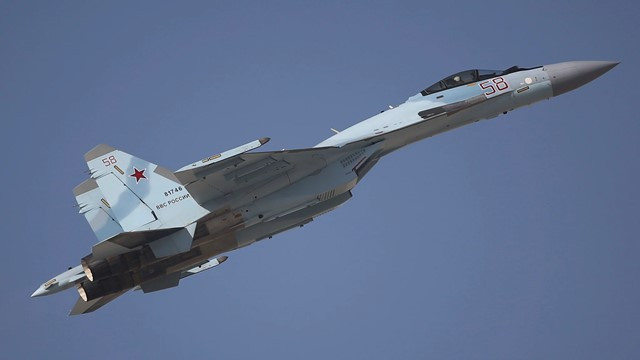 Iran's new fighter jet capable of reaching Israel