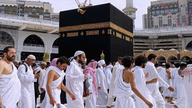 Saudi Arabia Extends Umrah Visa Validity to One Year to Boost Tourism