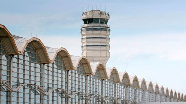 Security Overhaul for Iraqi PM Visits Grounds Hundreds of Flights at Reagan National Airport