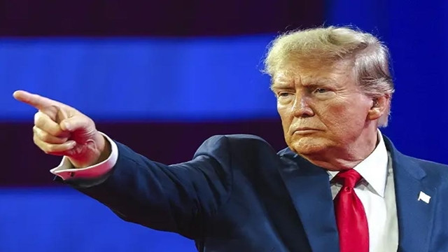 Trump Calls for Arrest and Death Penalty for Six Democratic Lawmakers