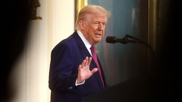 Trump : US Will Come to Rescue Iran's Protesters If It Shoots