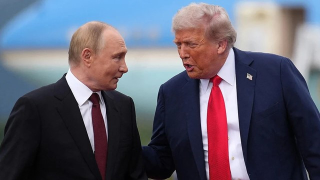 Trump Rejects Russian Proposal to Extend Expired Nuclear Arms Limits, Calls for New Treaty