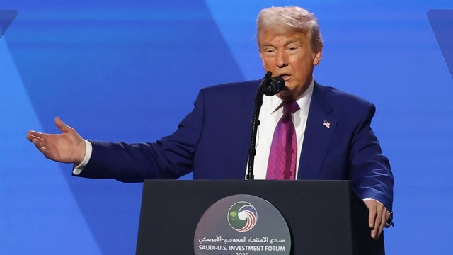 Trump Issues Stark Warning on Iran Amid Rising Tensions