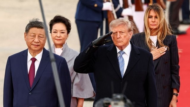 Trump Offers to Sell Weapons to China Amid Taiwan Arms Tensions, U.S. Envoy Says