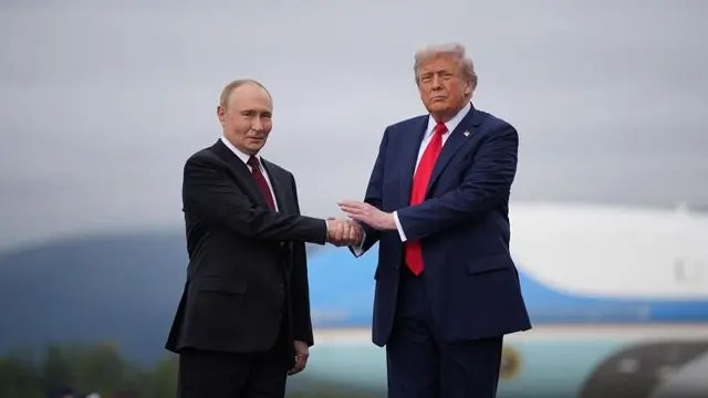 Trump Moves to Ease Russian Diesel Restrictions to Curb US Fuel Prices, Zelenskyy Criticises Decision