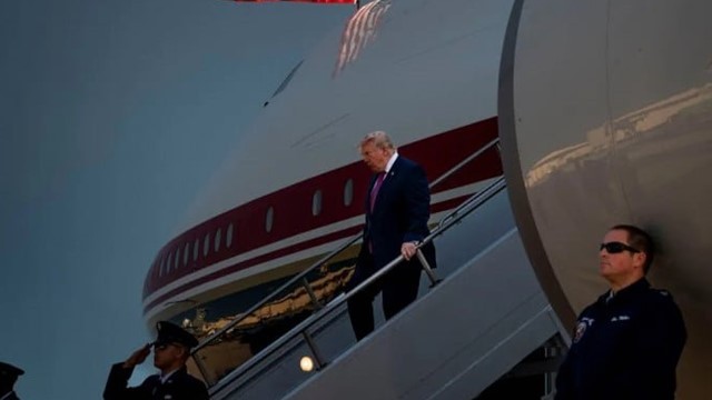 Qatar Offers Boeing 747 to Trump as a Gift for Temporary Air Force One Use