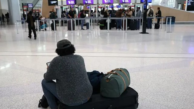 More Than 5,000 Flights Canceled And Delayed Due to US Shutdown
