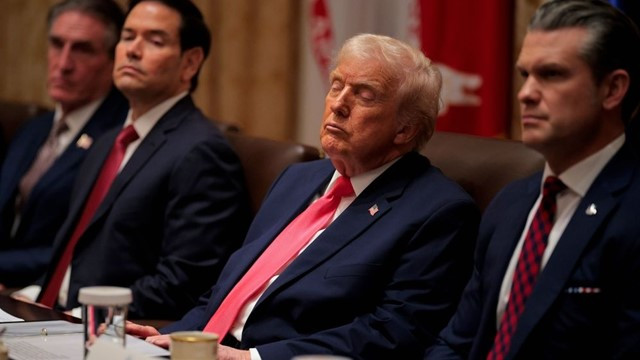 Trump Dozed Off in Meeting after Saying 'Better' Than 25 Years Ago