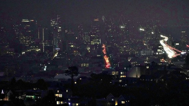 Power Outage Leaves 130,000 People in Dark in San Francisco