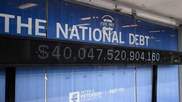 US National Debt Surpasses $40 Trillion for First Time