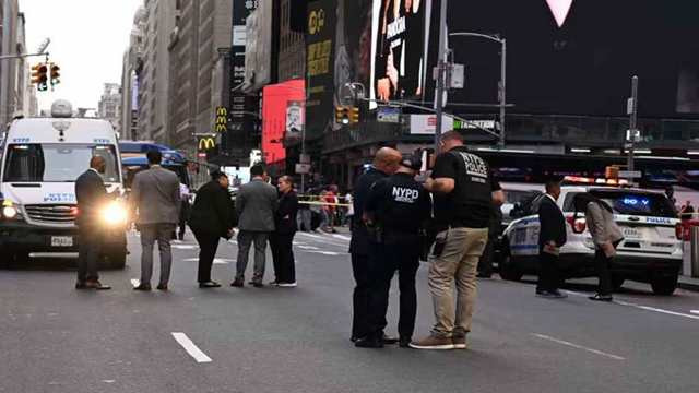 Bank of America Vice President Killed in Random Times Square Stabbing Attack