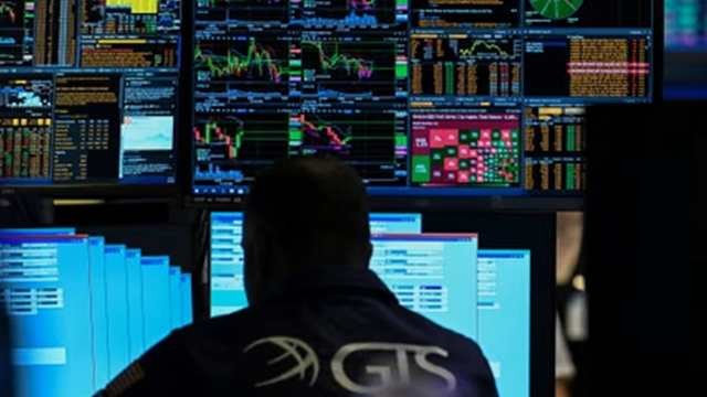 Signs of Potential Interest Rate Hikes Amid Inflationary Pressures
