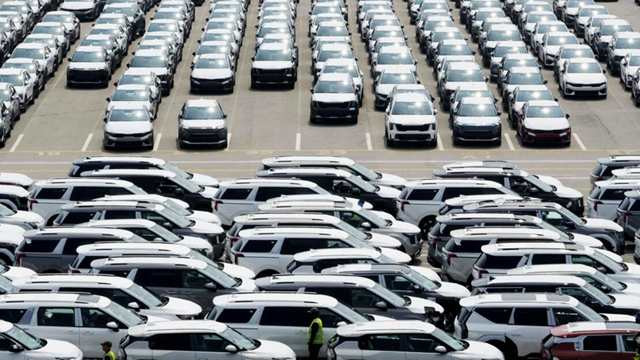 How America’s Scrapped Cars Become a Lifeline for Central American Families