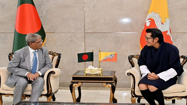President Holds Cordial Meeting with Bhutanese King: Mutual Invitations Extended